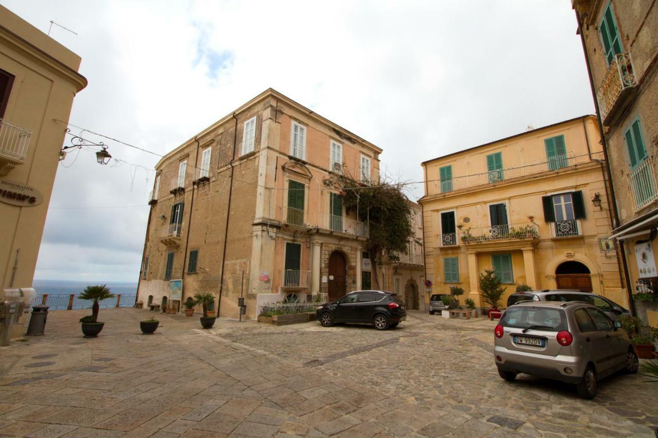 Isola Bella Sea-View Apartment Tropea Ngoại thất bức ảnh