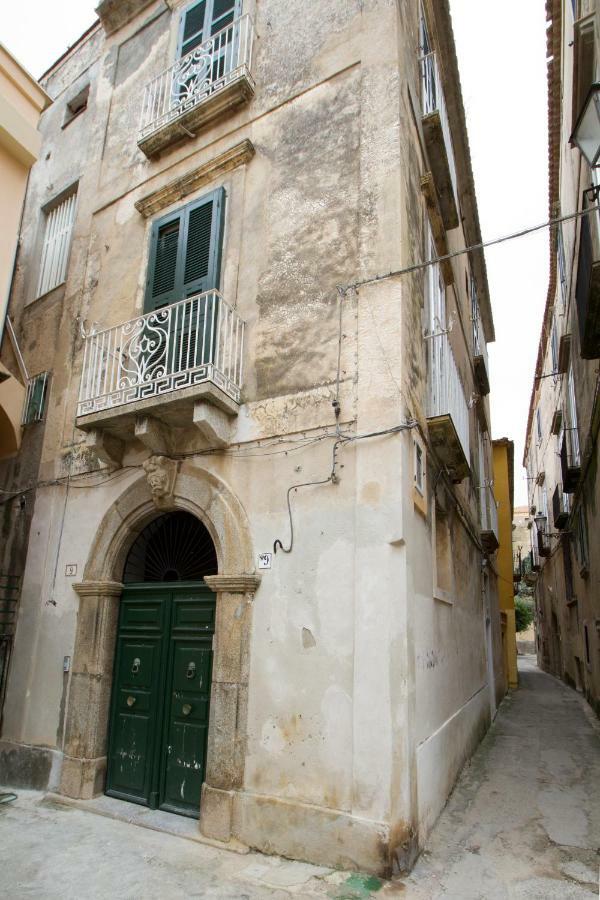 Isola Bella Sea-View Apartment Tropea Ngoại thất bức ảnh
