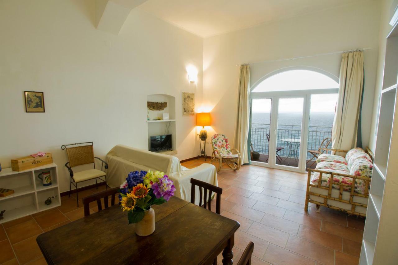 Isola Bella Sea-View Apartment Tropea Ngoại thất bức ảnh